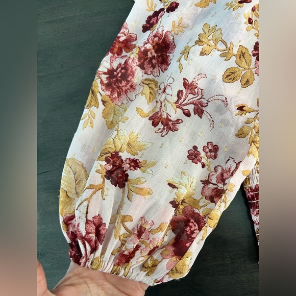 Express Floral Print Puff Sleeve Top and Cropped Bodycon Set - Picture 6 of 16